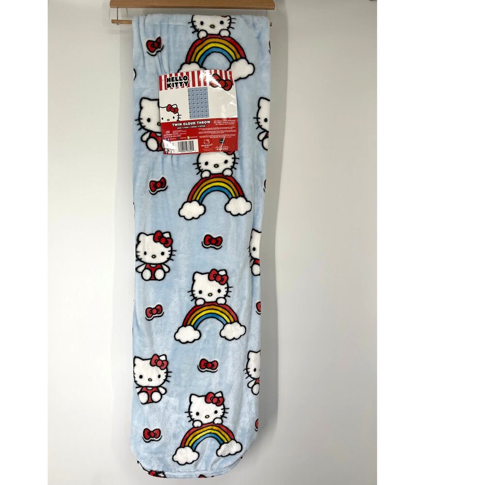 Hello Kitty Twin Cloud Throw Blanket 60 x 90 Light Blue Rainbows Clouds Bows NEW